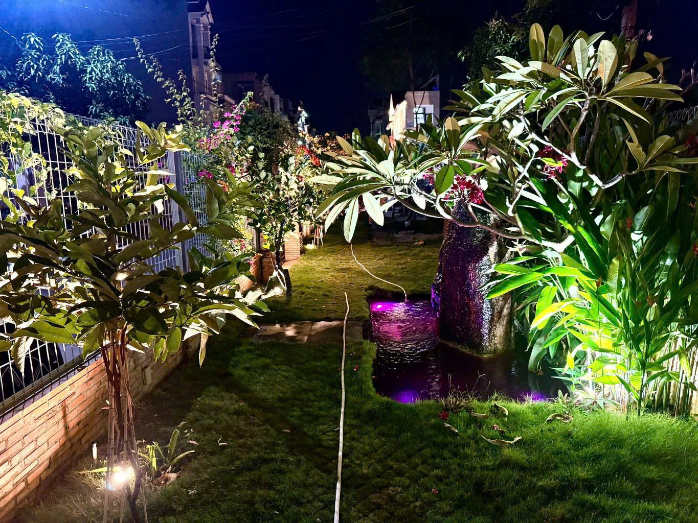 ► 14 TỶ 7 - BIỆT THỰ NHÀ VƯỜN NGHỈ DƯỠNG 2 MẶT TIỀN ĐẸP NHẤT KHU VỰC LÊ VĂN CHÍ - LINH TRUNG - THỦ - Ảnh 1