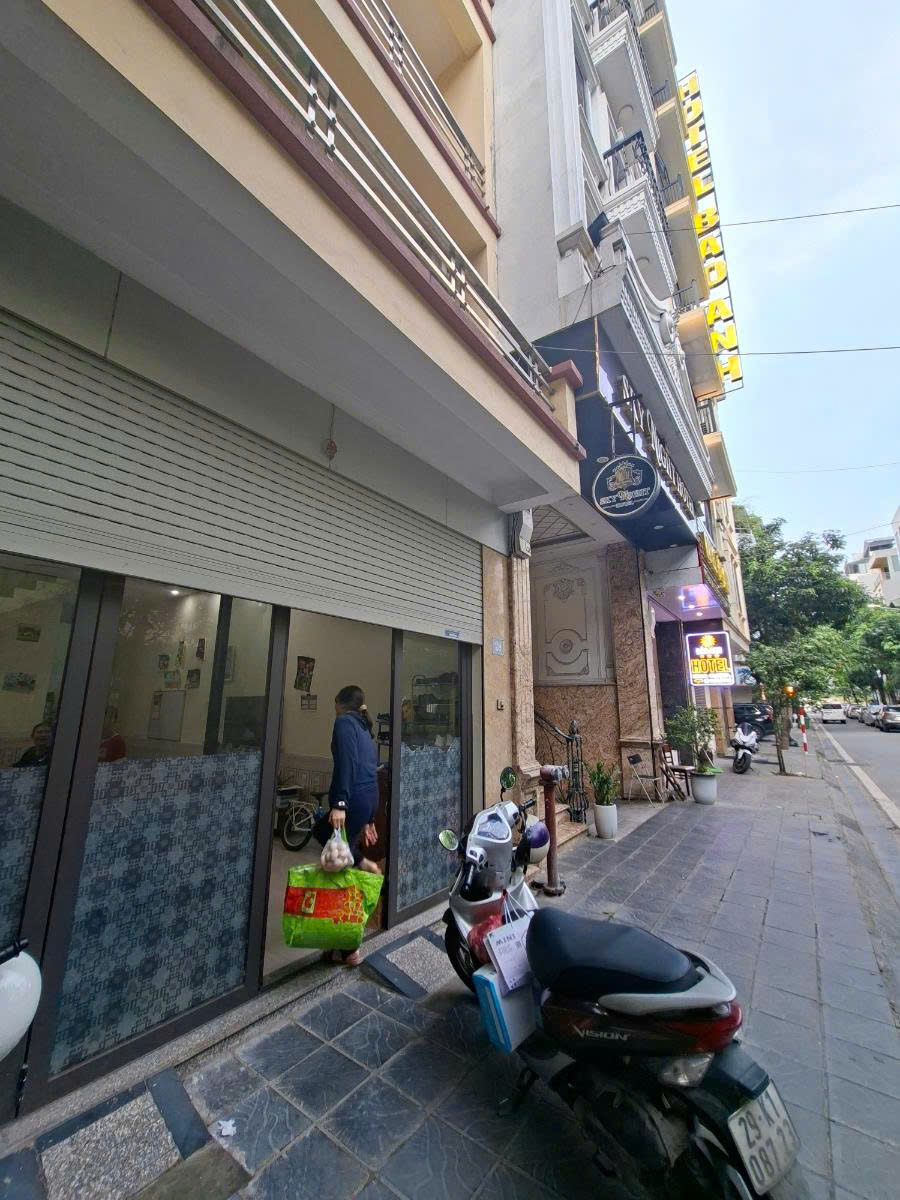 PHỐ TRẠM 29 tỷ 90m 3 TẦNG VỈA HÈ Ô TÔ, SÁT PHỐ, LONG BIÊN - Ảnh 3