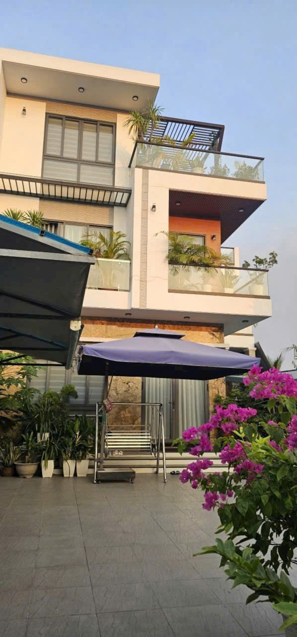 BÁN GẤP BIỆT THỰ MINI 3 TẦNG VƯỜN RỘNG XUÂN THỚI THƯỢNG, HÓC MÔN CHỈ 10 TỶ - Ảnh chính