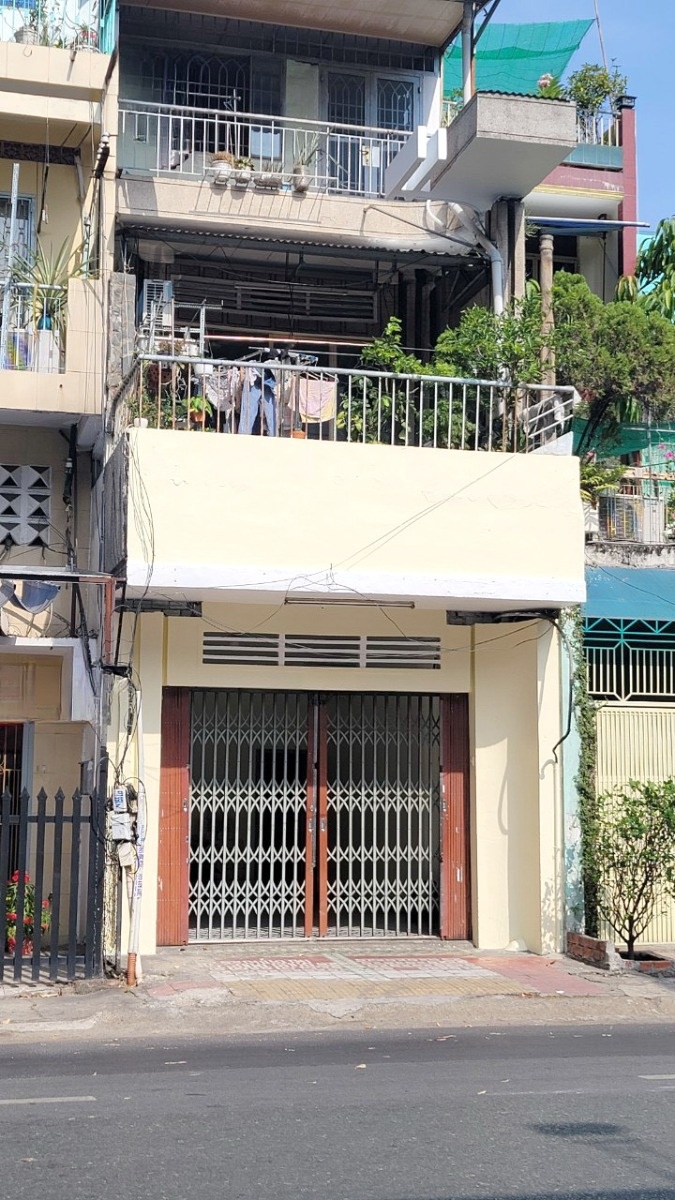 Nhà 4 tầng vuông vức mặt tiền đường Trần Phú P4Q5. Giá: 19 tỷ - Ảnh chính