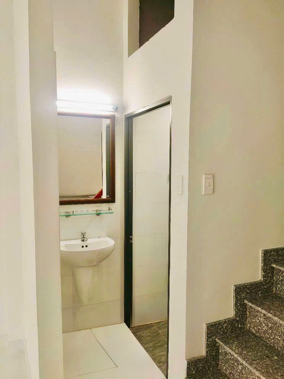 Bán Gấp Nhà 4 Tầng  – SHR – Đông Hưng Thuận Nguyễn Văn Quá Quận 12 Hẻm Xe Hơi – 3.95 Tỷ TL - Ảnh 2