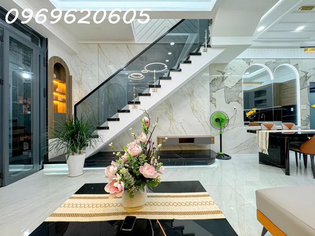 Bán Nhà Huỳnh Tấn Phát Quận 7, dòng tiền lên đến 600 triệu / năm, nhỉnh 6 tỷ. Gọi ngay Vinh Nhà Phố - Ảnh 2