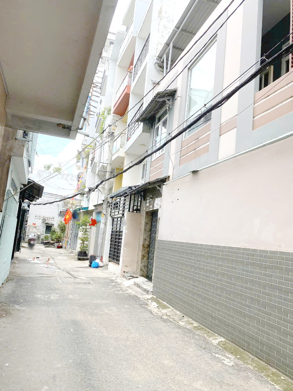 Nhà 5 tầng Đường Âu Dương Lân P2Q8. Giá 9 tỷ 2 TL ít - Ảnh 3