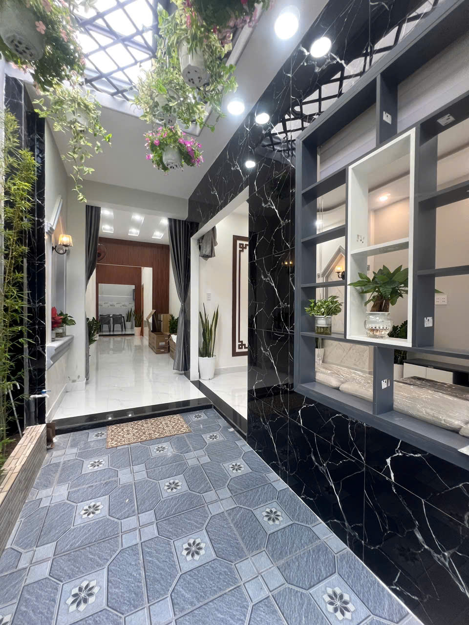 ♪ Nhà kiệt thẳng 30m ra MT Trường Chinh 80m2, ngang 5, C4 2PN, 2.75 tỷ - Ảnh 3