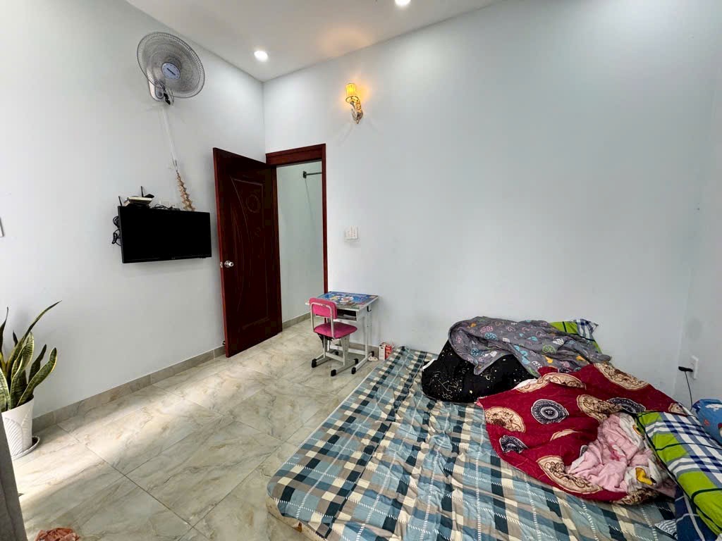 NHÀ ĐẸP - HXH THÔNG SÁT MT - GẦN CHỢ PHẠM VĂN BẠCH & QUANG TRUNG GV - 60M² - 2 TẦNG CHỈ 5.X TỶ - Ảnh 5