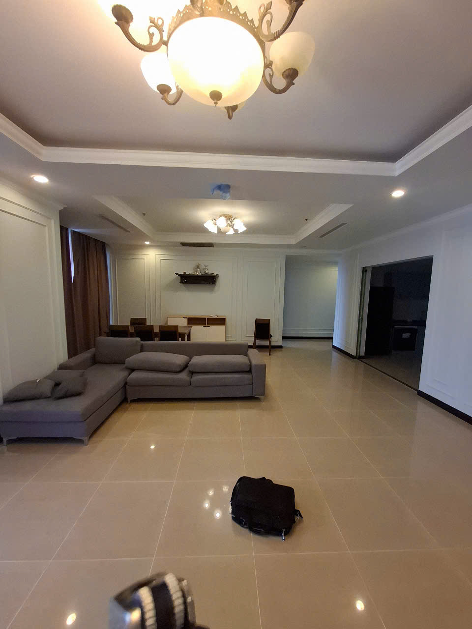 Cho thuê căn góc 3 ngủ, 3 wc rộng 181m2 ở RoyalCity Nguyễn Trãi, Thượng Đình, Thanh Xuân. - Ảnh chính