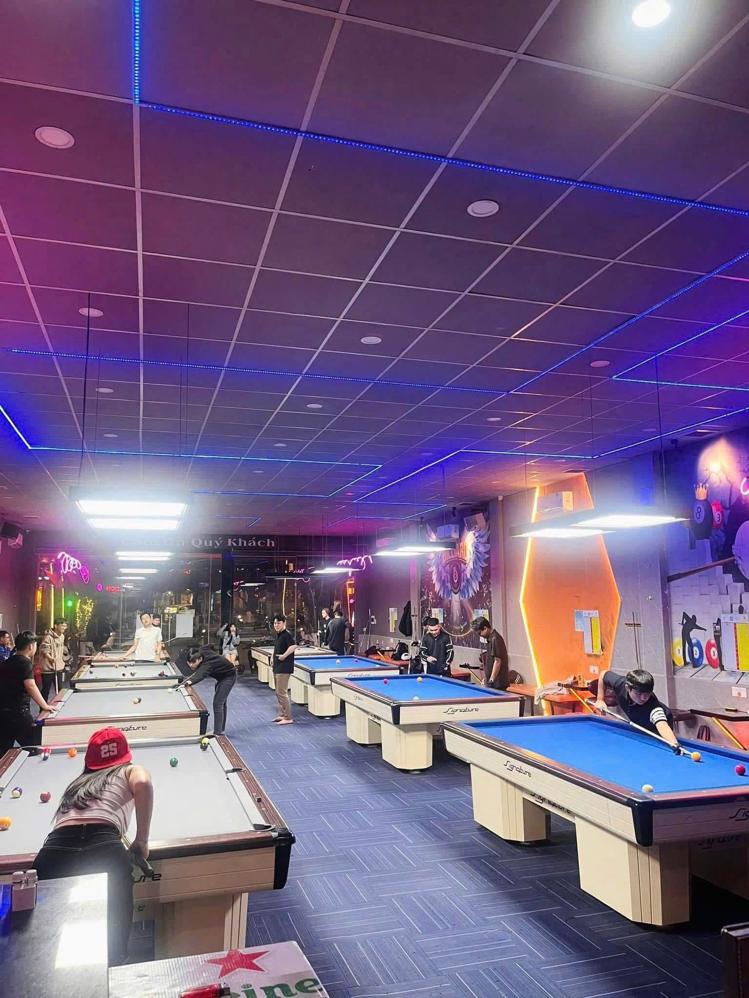 CẦN SANG NHƯỢNG QUÁN BILLIARDS 9 BÀN – FULL ĐỒ VÀ MẶT BẰNG SIÊU ĐẸP - Ảnh 1