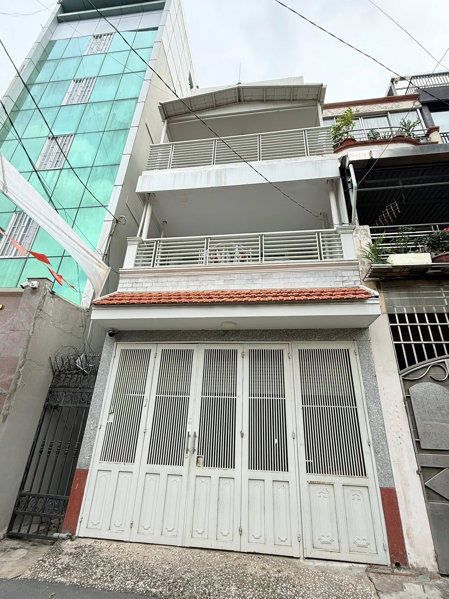 TÂN BÌNH - khu sân bay Phường 4 - (5x20), 3 tầng, khu hiếm bán, đắc địa. - Ảnh chính