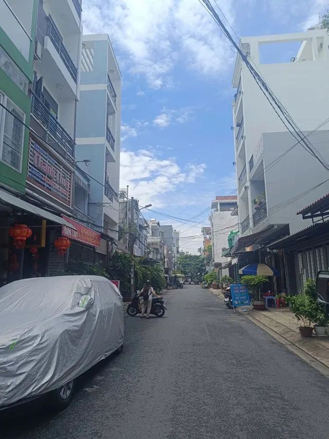 BÁN GẤP NHÀ HẼM SỐ 16 Nguyễn Nhữ Lãm 22 MÉT GIÁ 3.7 tỷ Tân Phú Hồ Chí Minh - DT: 23 MÉT -3PN, 3WC, - Ảnh chính