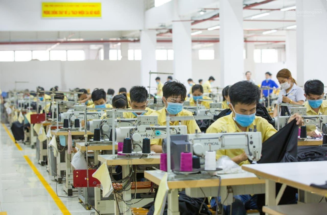 CHỦ ĐỊNH CƯ CẦN BÁN XƯỞNG KCN HIỆP THÀNH, 5500m2, 108 tỷ - Ảnh 1