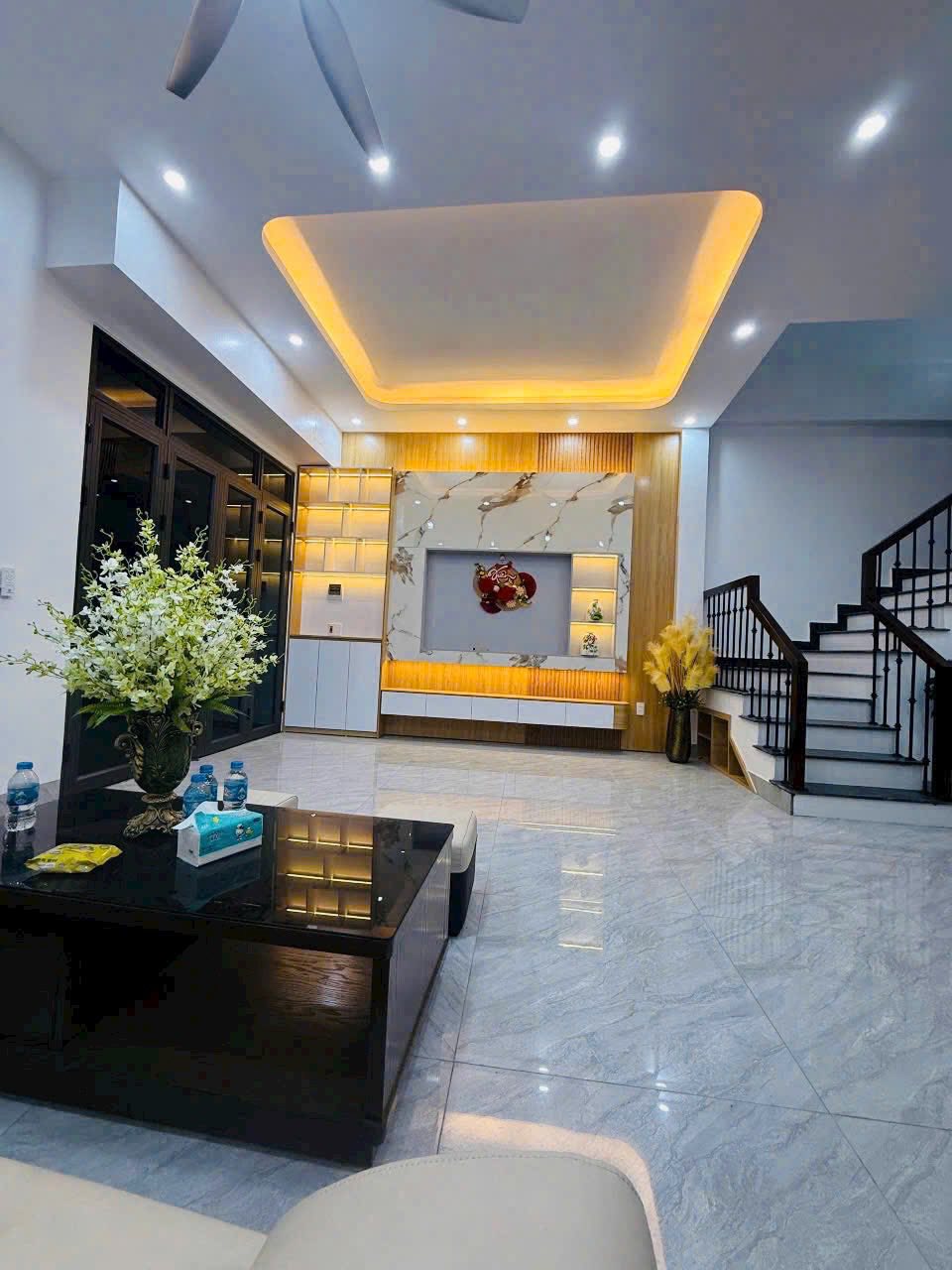 Bán nhà 3 tầng, 41m2, 3 ngủ ngõ phố Nguyễn Thị Duệ, ph Thanh Bình, TP Hải Dương, 2.3x tỷ - Ảnh chính