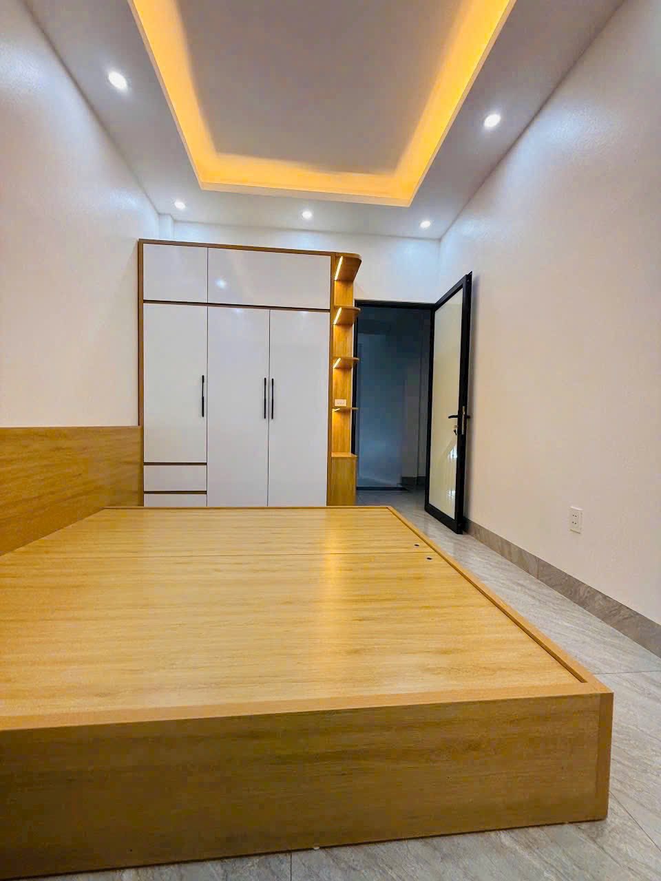 Bán nhà 3 tầng, 41m2, 3 ngủ ngõ phố Nguyễn Thị Duệ, ph Thanh Bình, TP Hải Dương, 2.3x tỷ - Ảnh 5