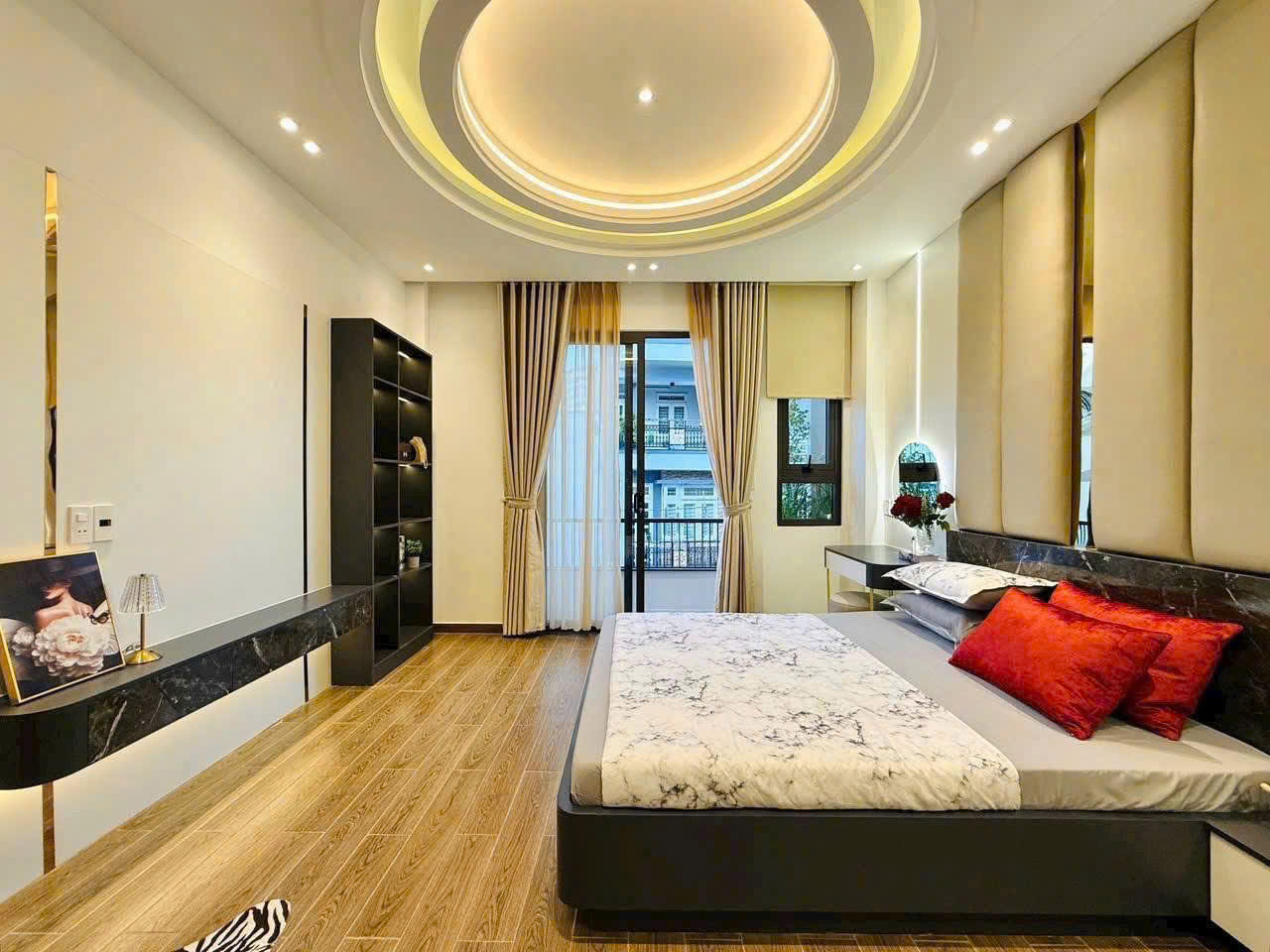 CHỦ TẶNG NGAY NỘI THẤT 1 TỶ - NHÀ ĐẲNG CẤP NGUYỄN SƠN – 80M2 - LÔ GÓC – HƠN 10 TỶ - SIÊU HIẾM - Ảnh 1