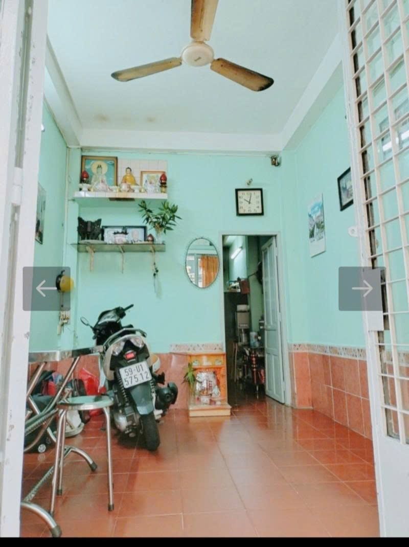HÀNG VIP NGAY TT Q10-NGUYỄN TIỂU LA NHÀ ĐẸP NHỈNH HƠN 6 TỶ-HẺM XE HƠI 7 CHỖ-THÔNG TƯ TUNG - Ảnh 1