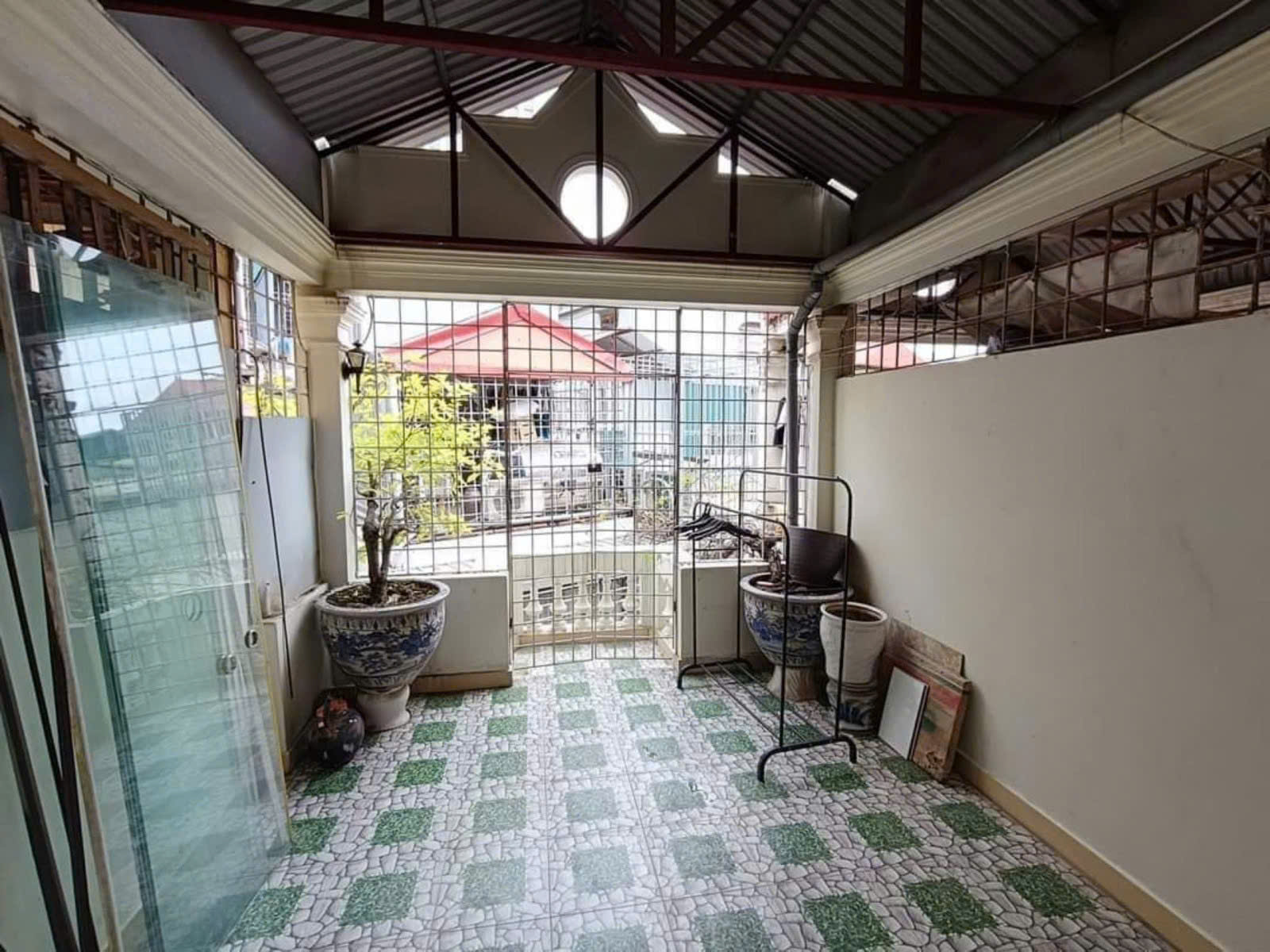 Hiếm! Lô đất vàng Trường Chinh 60m, mặt ngõ to, kinh doanh sầm uất, thông Tôn Thất Tùng, chỉ 18.2 - Ảnh 1