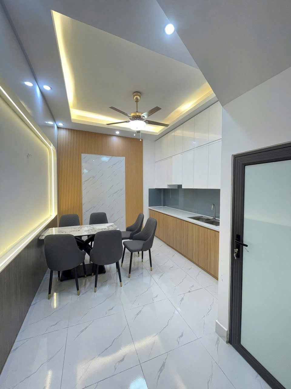 DUY NHẤT 1 CĂN PHỐ ĐÀO TẤN – BA ĐÌNH – 35M2, 4 TẦNG, CHỈ 6.69 TỶ – Ở NGAY, NGÕ THÔNG, GẦN PHỐ! - Ảnh 1