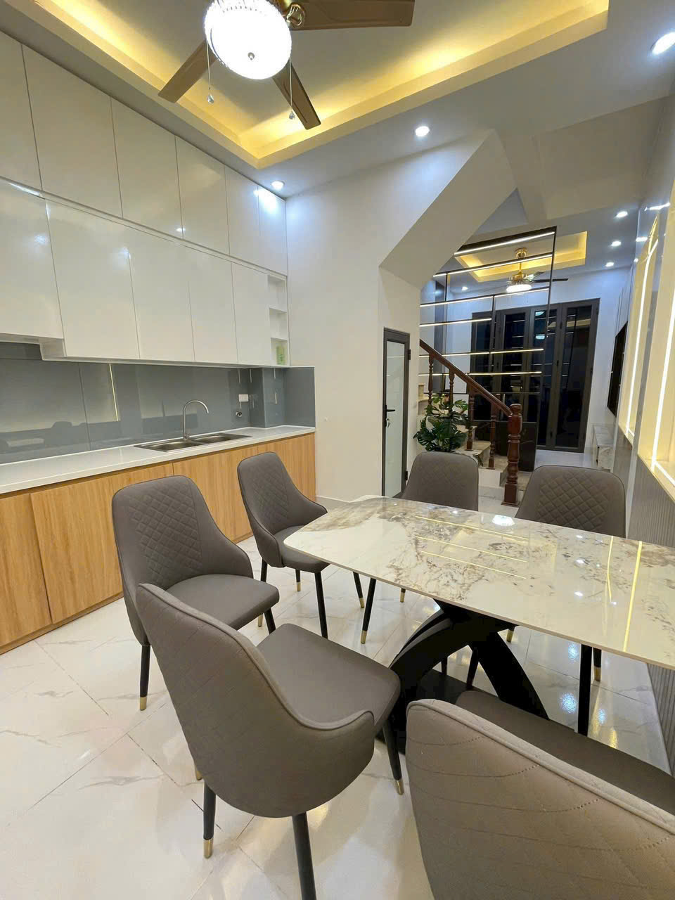 DUY NHẤT 1 CĂN PHỐ ĐÀO TẤN – BA ĐÌNH – 35M2, 4 TẦNG, CHỈ 6.69 TỶ – Ở NGAY, NGÕ THÔNG, GẦN PHỐ! - Ảnh chính