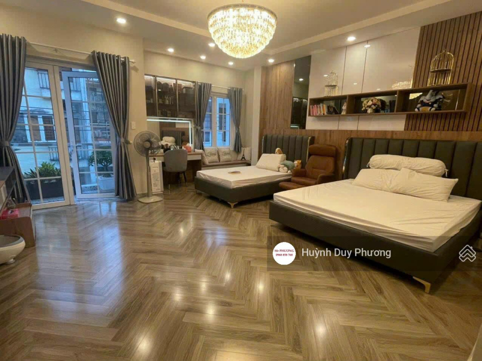 Bán gấp nhà HXH Hoàng Hoa Thám, Bình Thạnh, sát mặt tiền 4,5 x 16m, 72m2 giá 9,6 tỷ TL - Ảnh 2