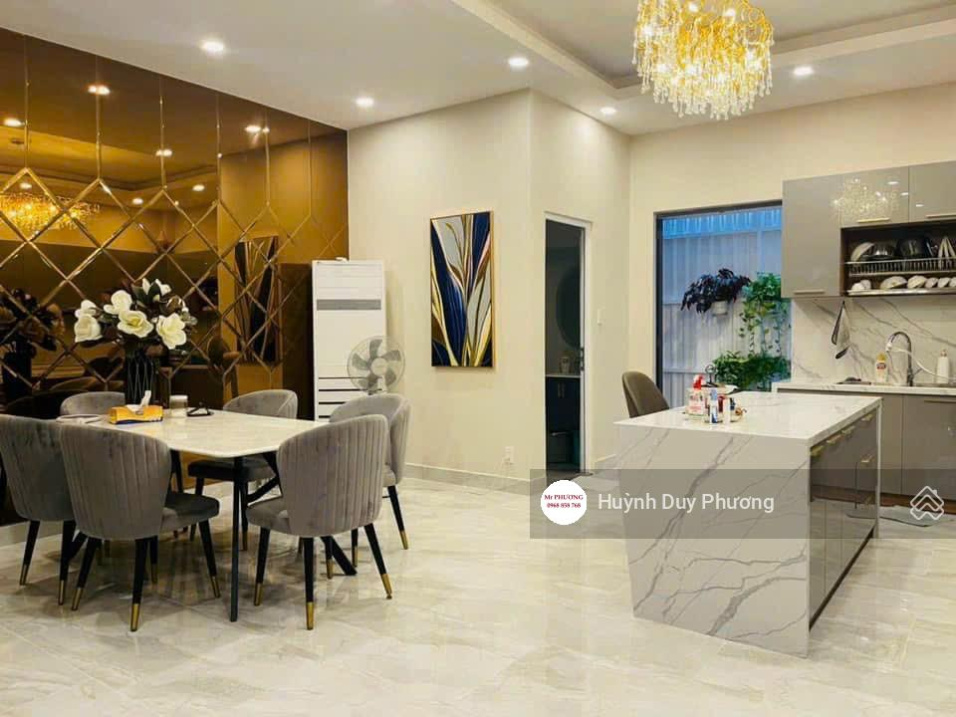Bán gấp nhà HXH Hoàng Hoa Thám, Bình Thạnh, sát mặt tiền 4,5 x 16m, 72m2 giá 9,6 tỷ TL - Ảnh 1