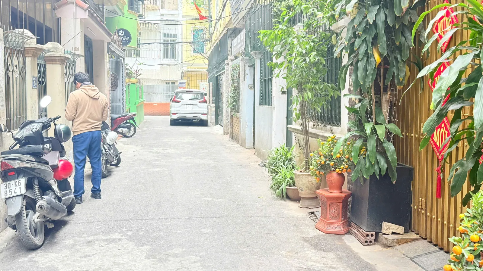 Bán Nhà Trần Quốc Hoàn. Cầu Giấy. Ô Tô. DT 50m2. MT 4,2m. 6 Tầng. Giá 17,9 Tỷ. - Ảnh 2