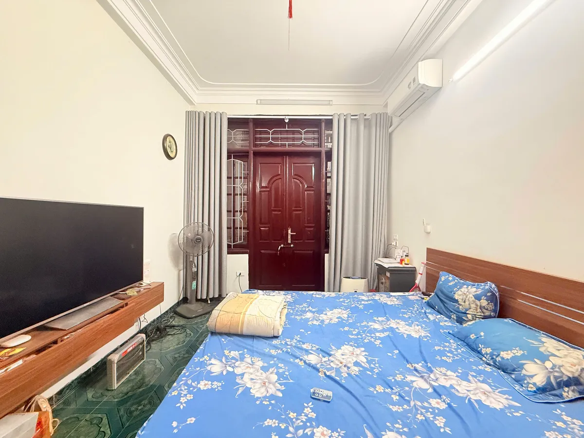 Bán Nhà 2 Mặt Ngõ Yên Lãng. Đống Đa. Ô Tô. DT 70m2. MT 3,4m. 4 Tầng. Giá 23,7 Tỷ. - Ảnh 1
