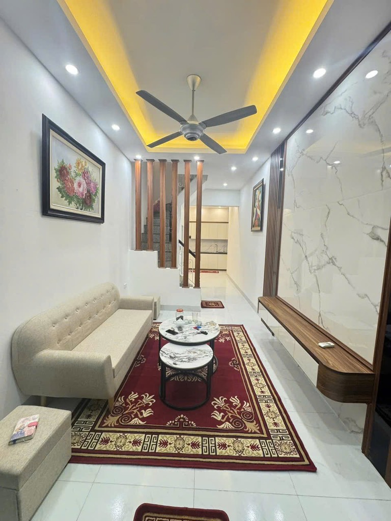 Bán nhà Đội Cấn, Ba Đình, ngõ nông ba gác, 41m2, 4 tầng, Mt 3.5m, chỉ 8.99 tỷ - Ảnh chính