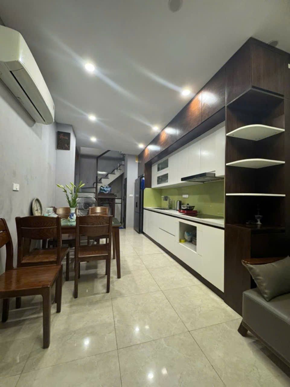 NHÀ ĐẸP PHỐ QUAN NHÂN, Ở SƯỚNG, TẶNG NỘI THẤT, GIÁ 7.2 TỶ. - Ảnh chính