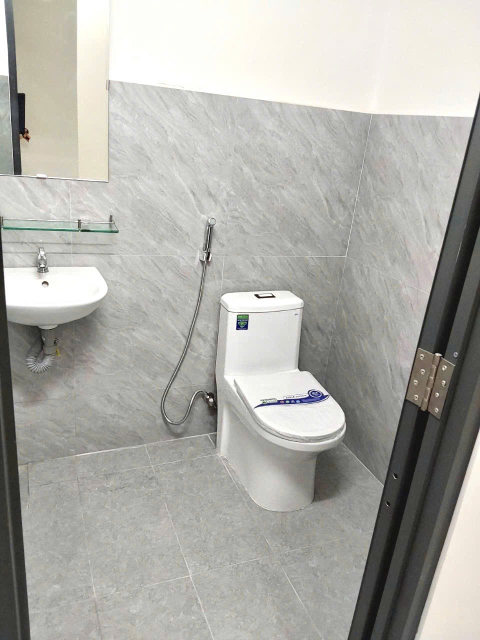 BÁN NHÀ 2 TẦNG TTTP HẺM PHAN ĐÌNH GIÓT PHƯƠNG SÀI 3TY290 - Ảnh 4