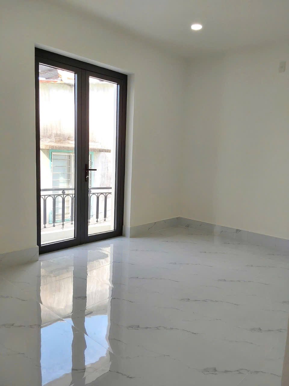 BÁN NHÀ 2 TẦNG TTTP HẺM PHAN ĐÌNH GIÓT PHƯƠNG SÀI 3TY290 - Ảnh 3