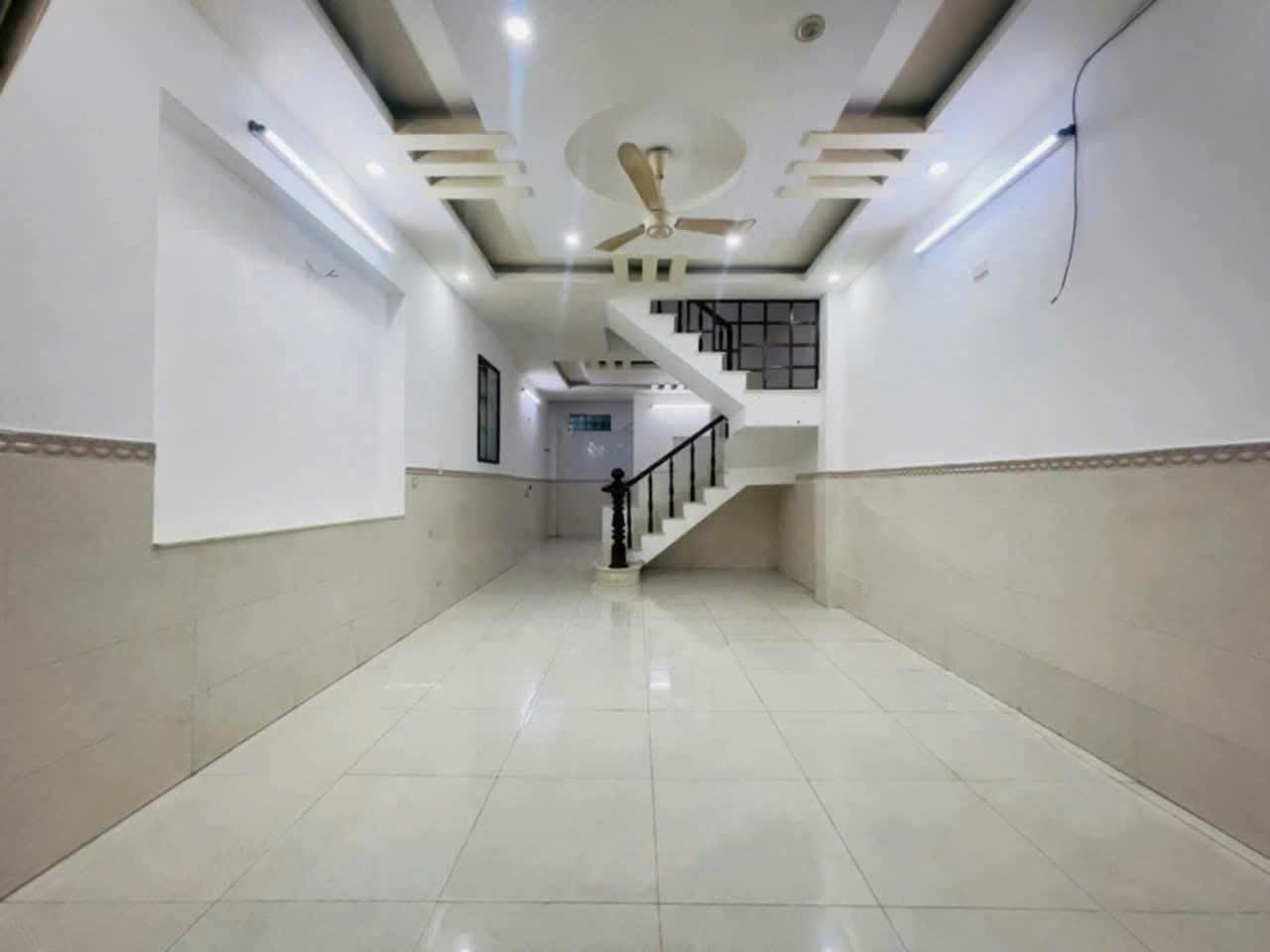--Bán nhà HXH Nhất Chi Mai, phường 13 Tân Bình (6*9) 3 lầu; 10 tỷ - Ảnh 1