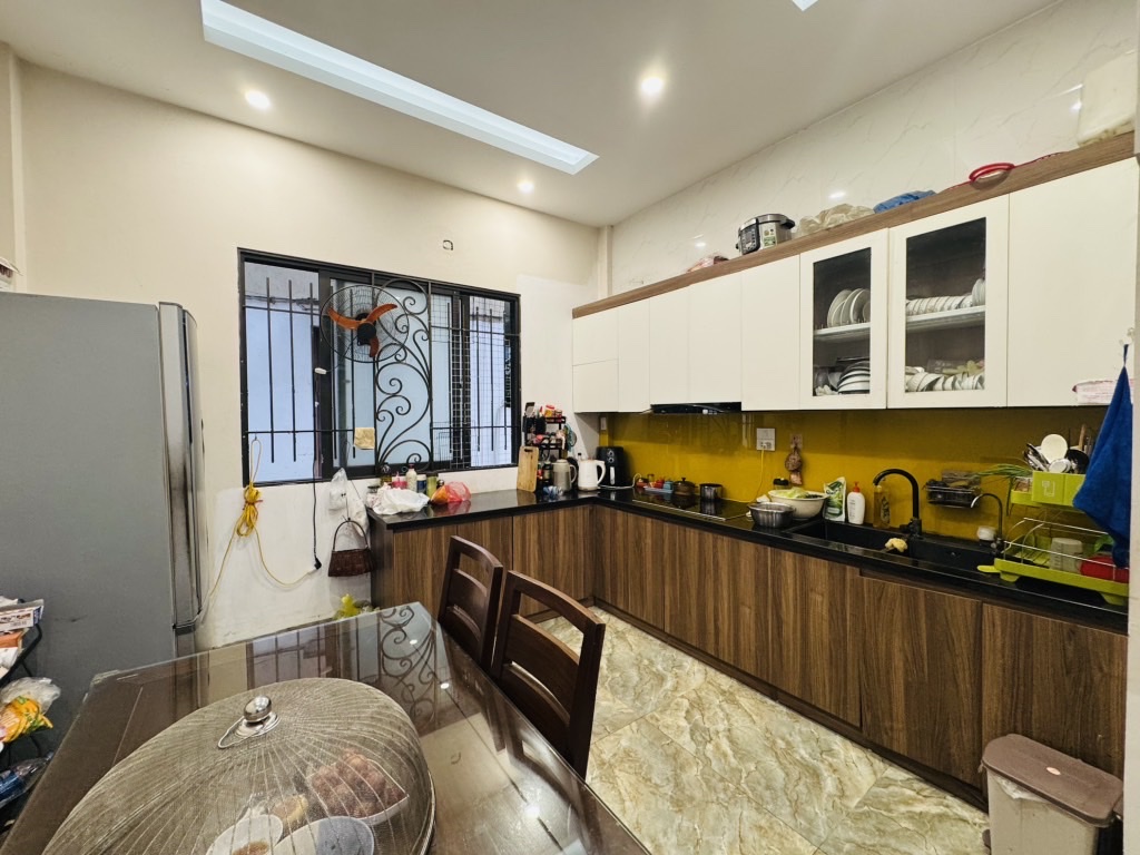BÁN NHÀ PHỐ BỒ ĐỀ – 51M² – Ô TÔ ĐỖ CỬA – NGÕ THÔNG – NGAY CHÂN CẦU – GIÁ CHÀO 13,2 tỷ - Ảnh 1