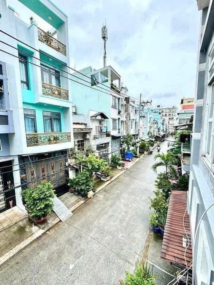 NHÀ 3 TẦNG- ĐƯỜNG NHỰA 10 MÉT- NỐI DÀI NGUYỄN VĂN LUÔNG - PHÚ ĐỊNH - QUẬN 8 ( 4 x 14 ) 57M2 , NHỈNH - Ảnh chính