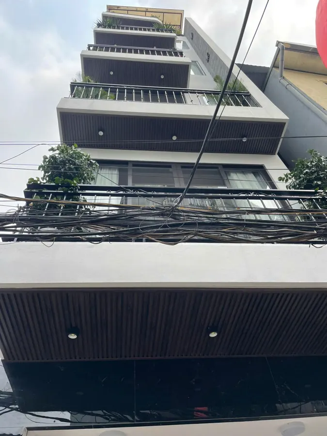 NHÀ MỚI 6 TẦNG Ô TÔ VÀO NHÀ Phố Nguyễn Văn Linh-Long Biên 43.1m2,mặt tiền 3.6m, 9.3 tỷ. - Ảnh 1