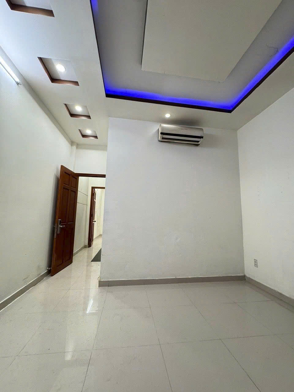 Bán nhà đẹp hẻm xe hơi – chỉ 30m ra mặt tiền Phạm Văn Chiêu – 4 phòng ngủ khép kín – giá chỉ 6,9 tỷ - Ảnh 4