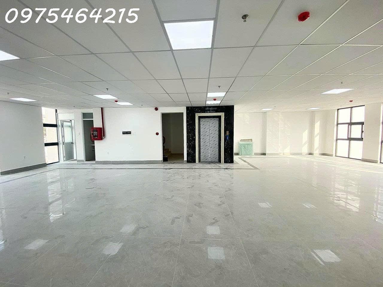 BUILDING GÓC 2 MẶT TIỀN – NGUYỄN PHÚC NGUYÊN, QUẬN 3 - Ảnh 2