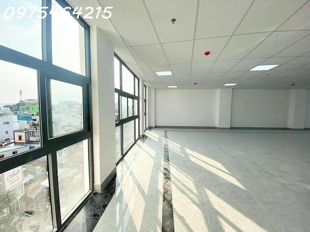 BUILDING GÓC 2 MẶT TIỀN – NGUYỄN PHÚC NGUYÊN, QUẬN 3 - Ảnh chính