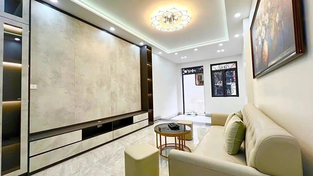 Bán Nhà Trần Khát Chân 41m2. 6 tầng, mặt tiền3.5m giá 8.9 tỷ Hai Bà Trưng Hà - Ảnh 2