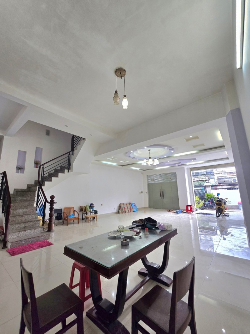 Bán Biệt Thự 162m2, 3 tầng, 5PN, 6WC, Dương Văn Cam, Linh Tây, Thủ Đức - 12.65 tỷ - Ảnh chính