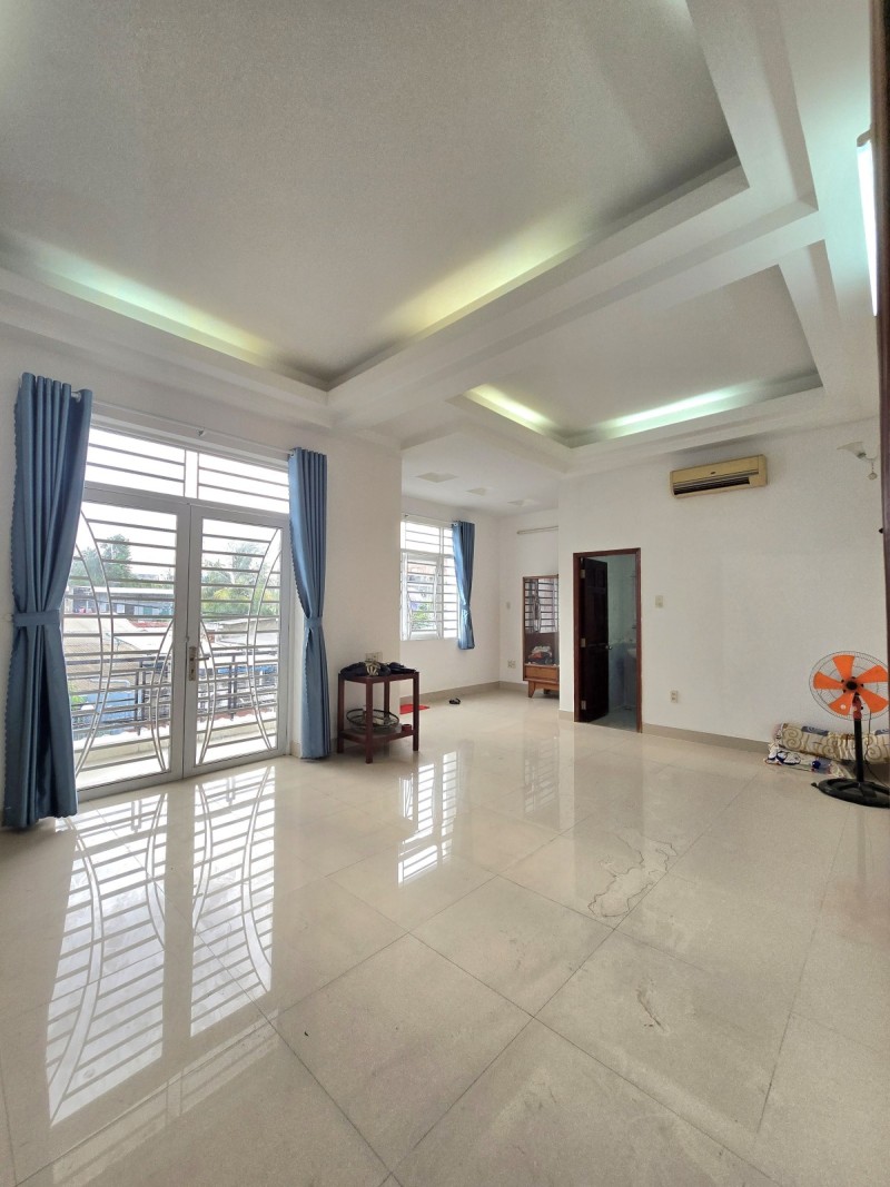 Bán Biệt Thự 162m2, 3 tầng, 5PN, 6WC, Dương Văn Cam, Linh Tây, Thủ Đức - 12.65 tỷ - Ảnh 1