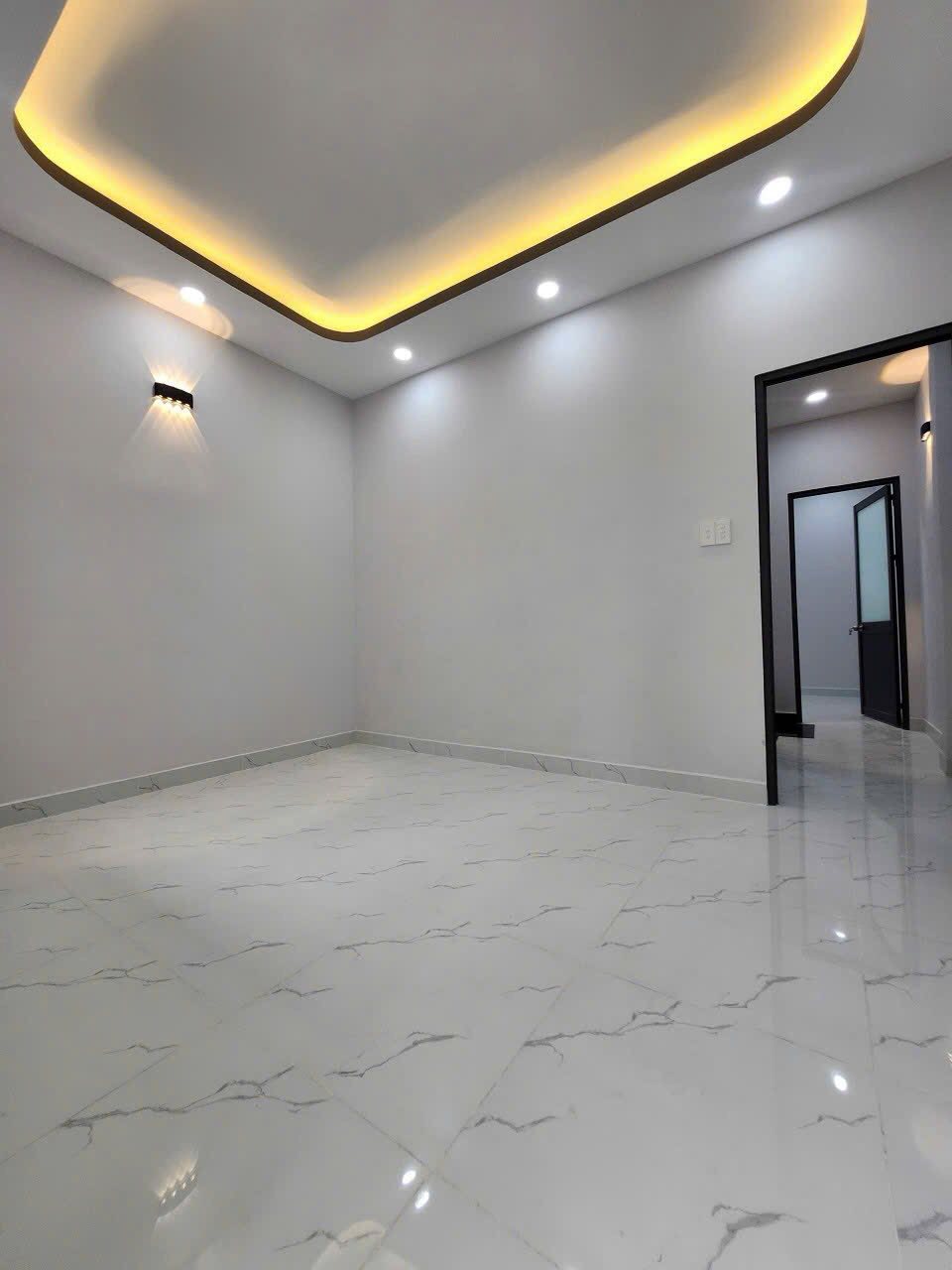 CHỦ NỢ NGÂN HÀNG CẦN BÁN GẤP NHÀ BỜ KINH T14, BÌNH CHÁNH, 60M2, GIÁ 900TRIỆU, SHR - Ảnh 3