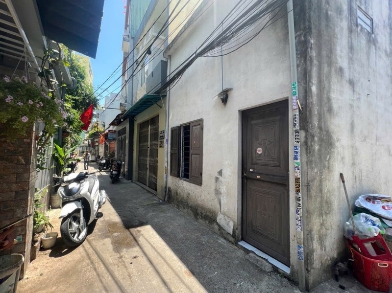 # Góc Kiệt 2.5m -3m thông Phạm Văn Nghị gần ĐH Duy Tân, 40m2, 3 Phòng, 2.x tỷ - Ảnh 2