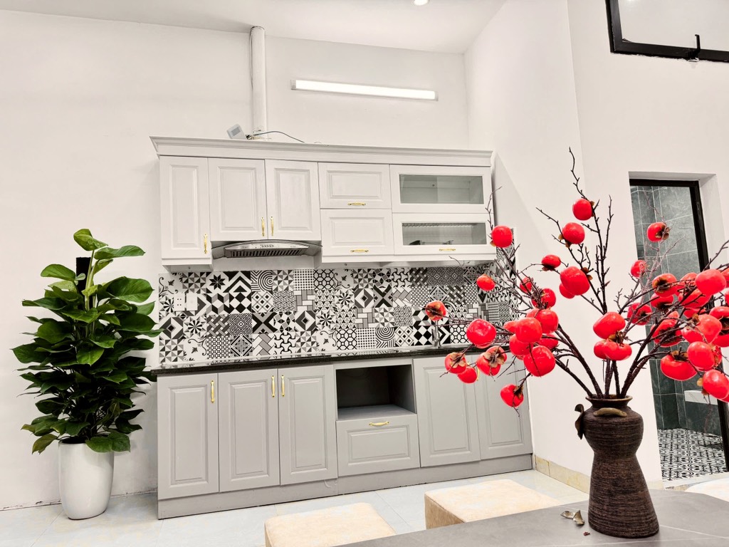 Thổ Quan 30m, gần phố, chủ tặng nội thất xịn, sổ đỏ đẹp - Ảnh 2