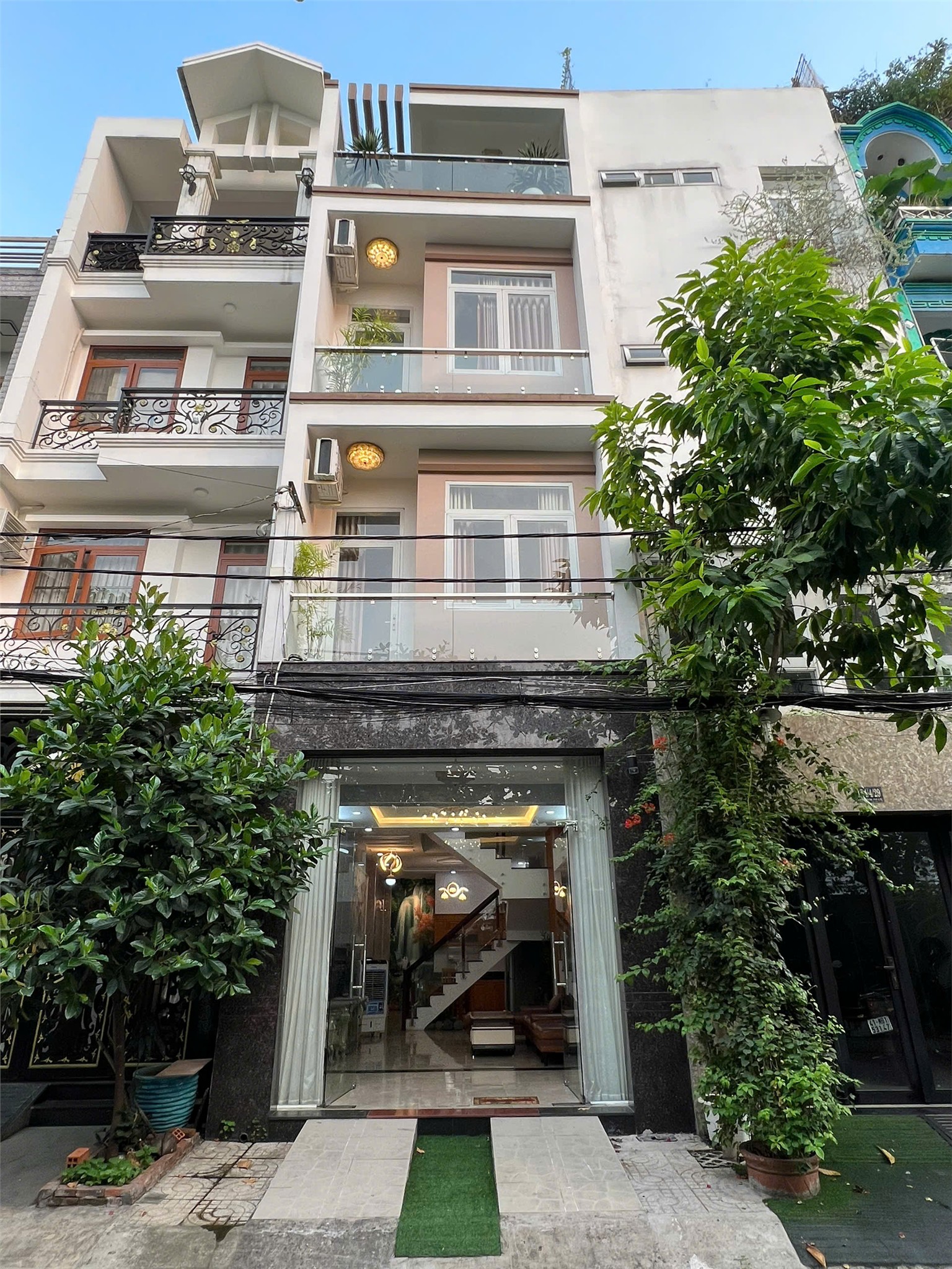 NHÀ ĐẸP- GIÁ TỐT-  Chính chủ cần bán nhà Vị Trí Đẹp Tại Tân Bình, TP Hồ Chí Minh - Ảnh chính