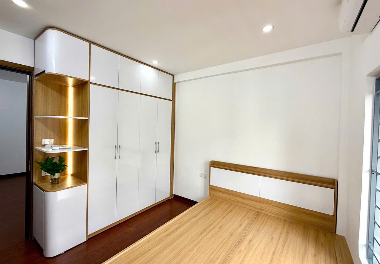 💥💥 CĂN HỘ TẬP THỂ, 3 NGỦ 🔥, 2 WC, LÔ GÓC, - #HOÀNKIẾM - CHỈ 3.65 TỶ 🔥🔥 - Ảnh 2