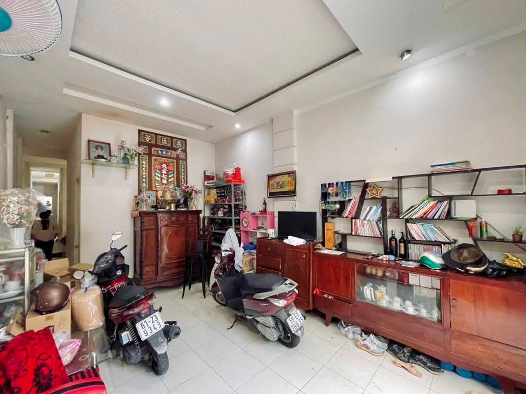 NHÀ DƯƠNG QUẢNG HÀM MỞ RỘNG - KHU PHÂN LÔ - HẺM 5M SÁT MẶT TIỀN - GẦN LÊ ĐỨC THỌ - 99M² - CHỈ HƠN 8 TỶ - Ảnh 2