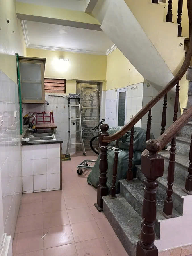 Bán Nhà Chùa Láng 26/32m2. 4 tầng. mặt tiền 3.2. giá 8.8 tỷ Đống Đa Hà Nội - Ảnh 3