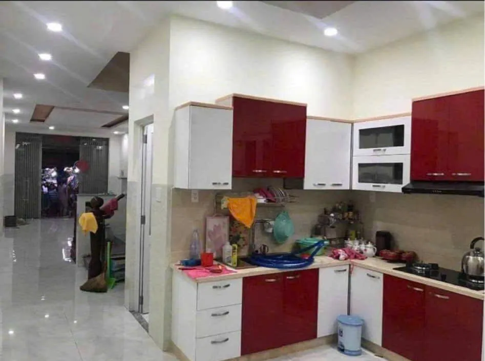 BÁN GẤP NHÀ MẶT TIỀN Đường số 3 72 mét 5 tầng  dt:: (4 x18) giá mềm 15 tỷ Quận 6 Hồ Chí Minh.- Kết - Ảnh 2