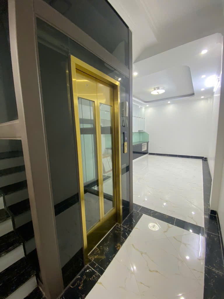 Nhà đẹp Tây hồ, ba bước ra chợ hoa Quảng Bá, hiếm trong khu vực - Ảnh 3