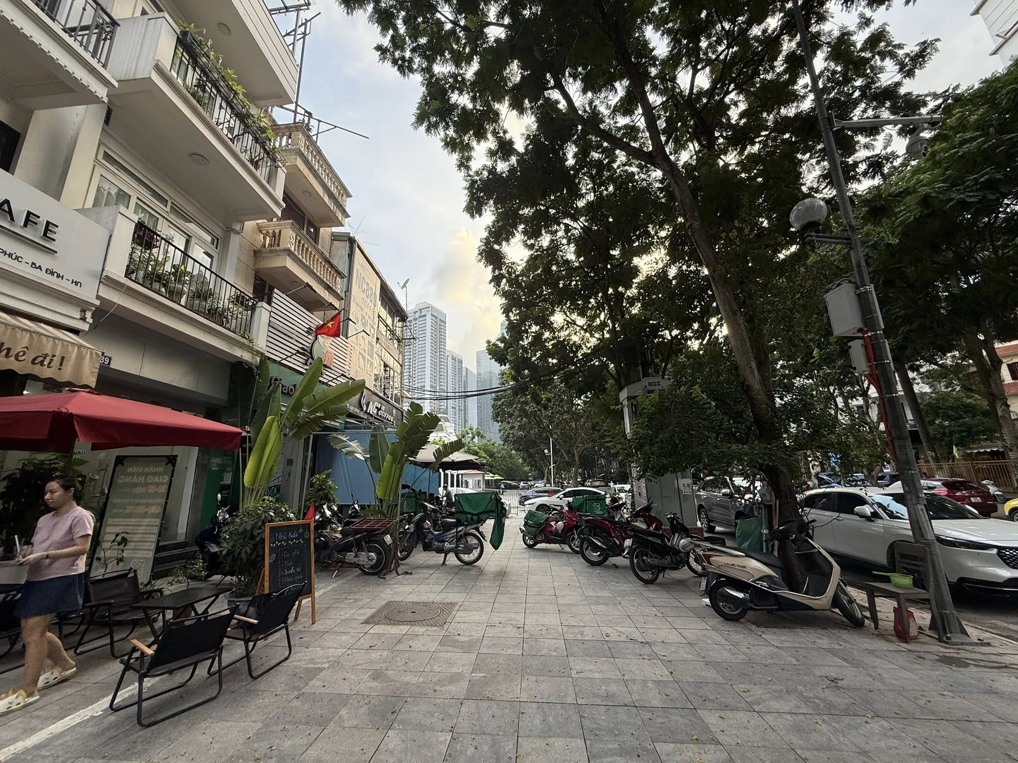 NHÀ MẶT PHỐ VẠN PHÚC BA ĐÌNH - VỊ TRÍ VIP ĐẸP HIẾM KINH DOANH TỐT - 5 TẦNG - DT 60M2 GIÁ 26 TỶ - Ảnh 1