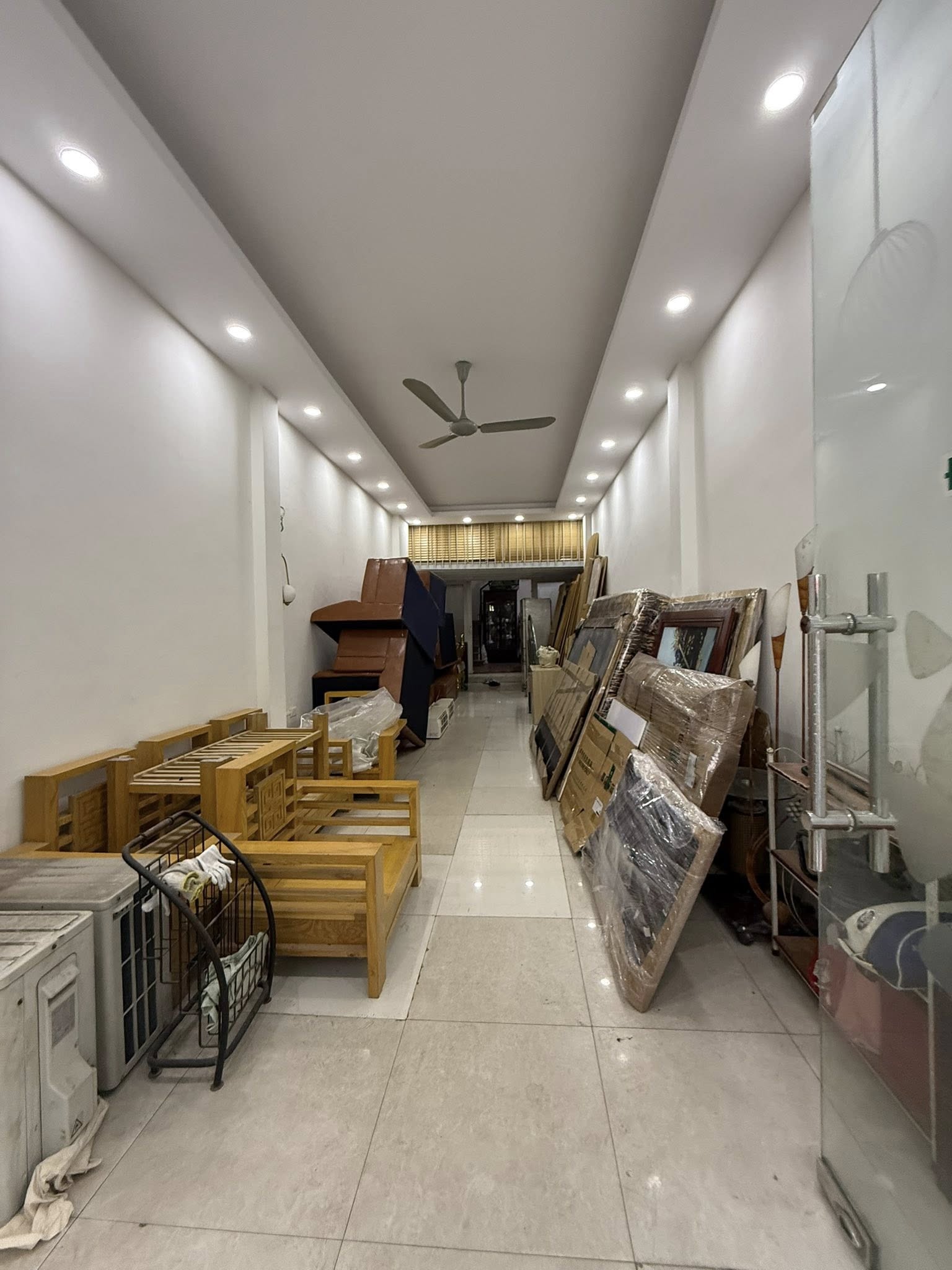 NHÀ MẶT PHỐ VẠN PHÚC BA ĐÌNH - VỊ TRÍ VIP ĐẸP HIẾM KINH DOANH TỐT - 5 TẦNG - DT 60M2 GIÁ 26 TỶ - Ảnh 4